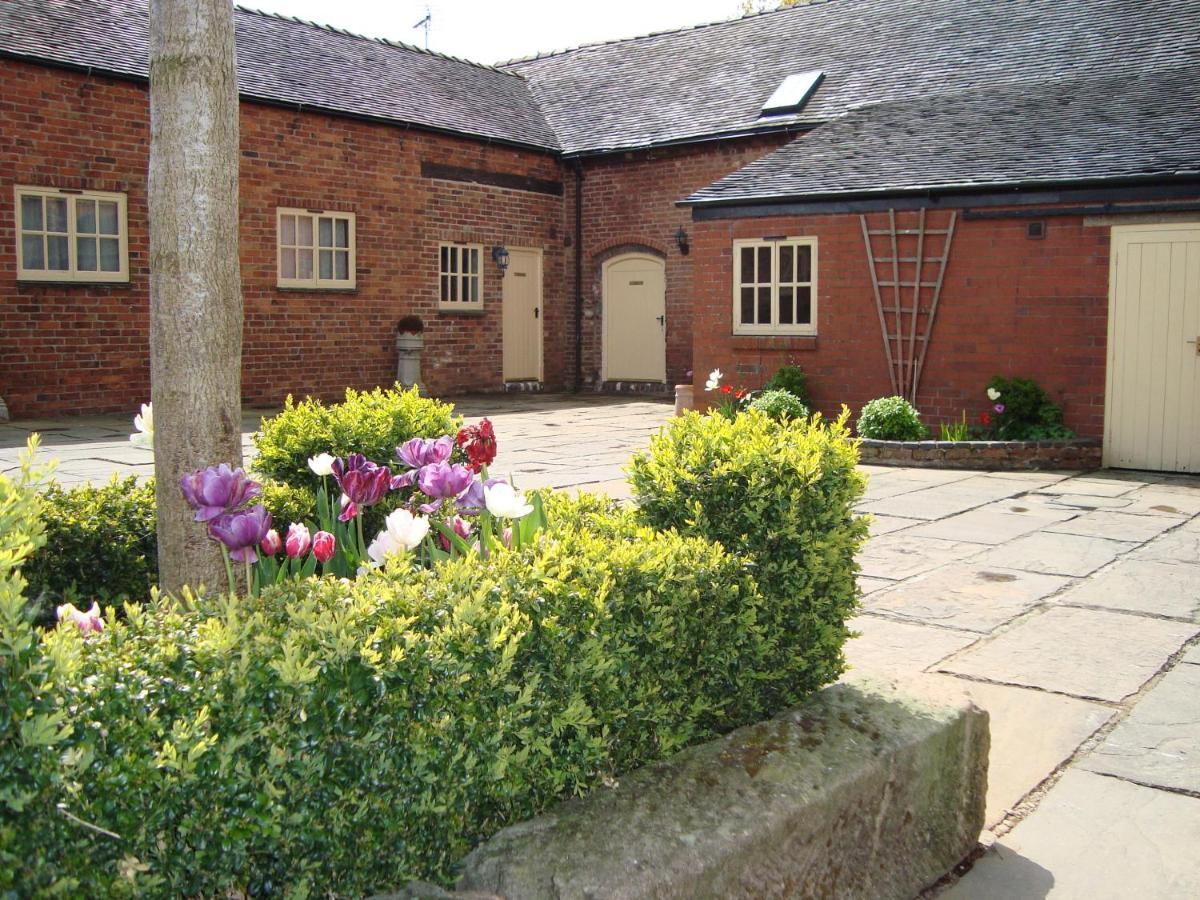 Lapwing Cottage Stoke-on-Trent Exterior photo